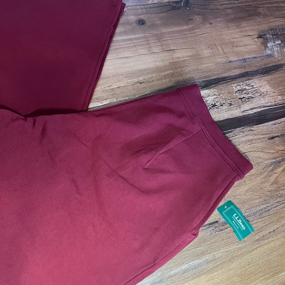 L.L. Bean Wine Red Stretch Pants Comfortable Casual Wear NWT Womens M - Picture 2 of 5